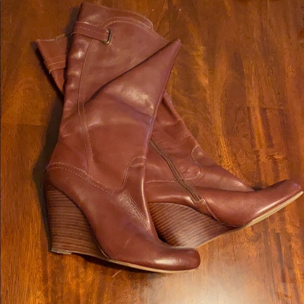 Guess Wedge Boots size 8
